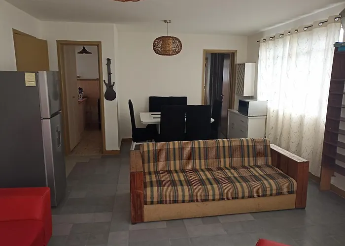 Amplio, Comodo Y Tranquilo A 10 Min Del Aeropuerto, Basilica Y Centro Apartment *